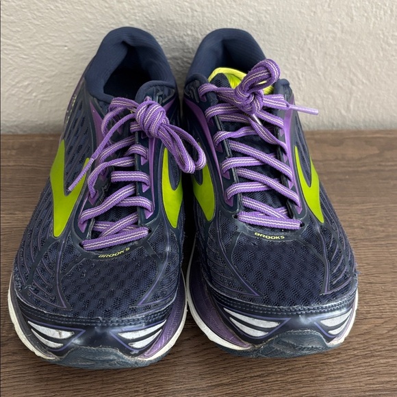Brooks Transcend 4 Women’s Running Shoe Size 8 Purple/Navy - Picture 2 of 9